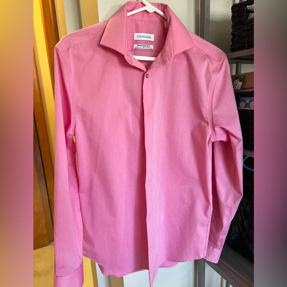 Calvin Klein men's‎ button down size 15(m) 32/33
